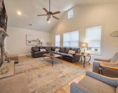 Lake & Slope View Luxury Lodge