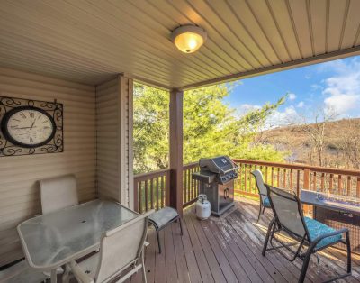 Lake & Slope View Luxury Lodge