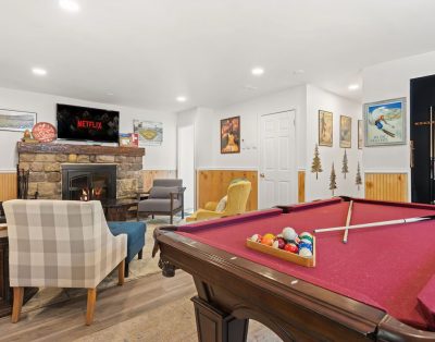 Stargaze Lodge & Luxe Chalet